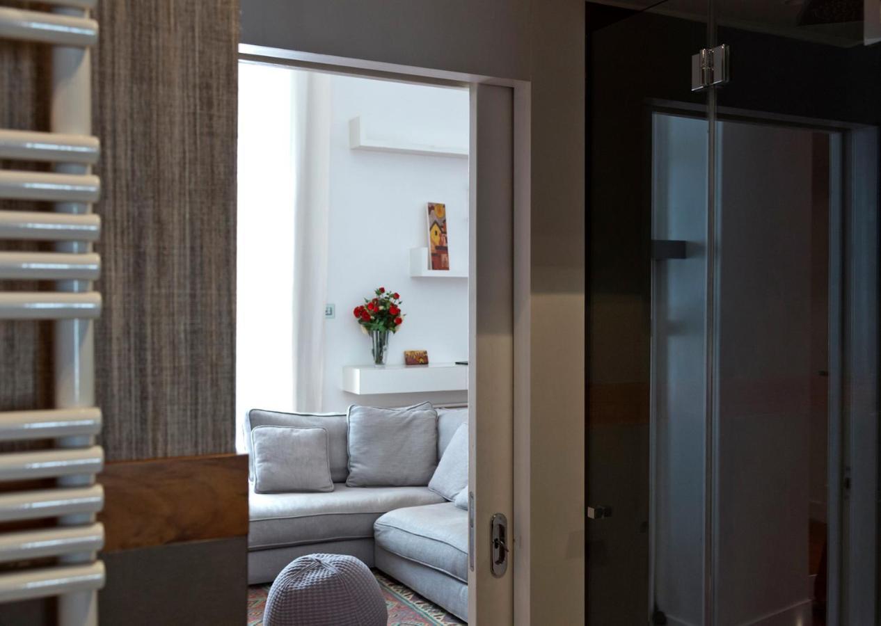 Elegant Apartment At Chiaia By Wonderful Italy Nápoles Exterior foto